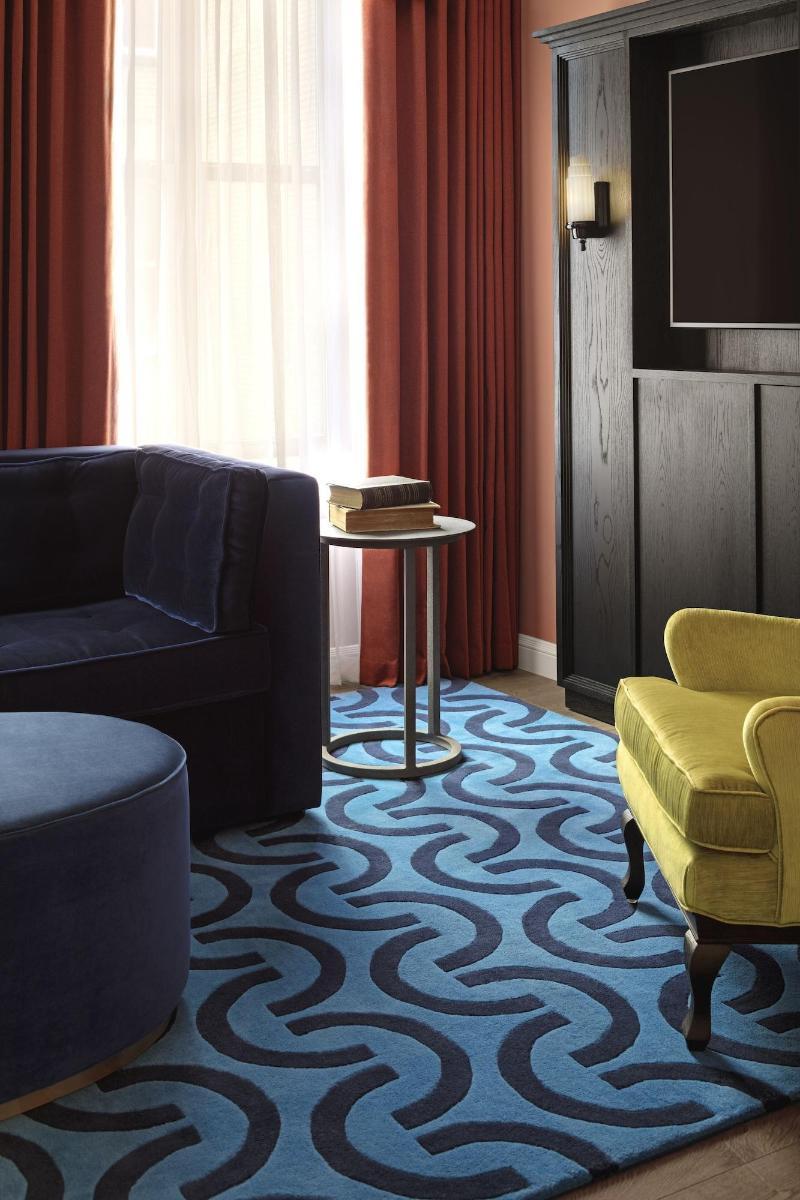 Riggs Washington Dc Hotell Exteriör bild A carpet in a living room